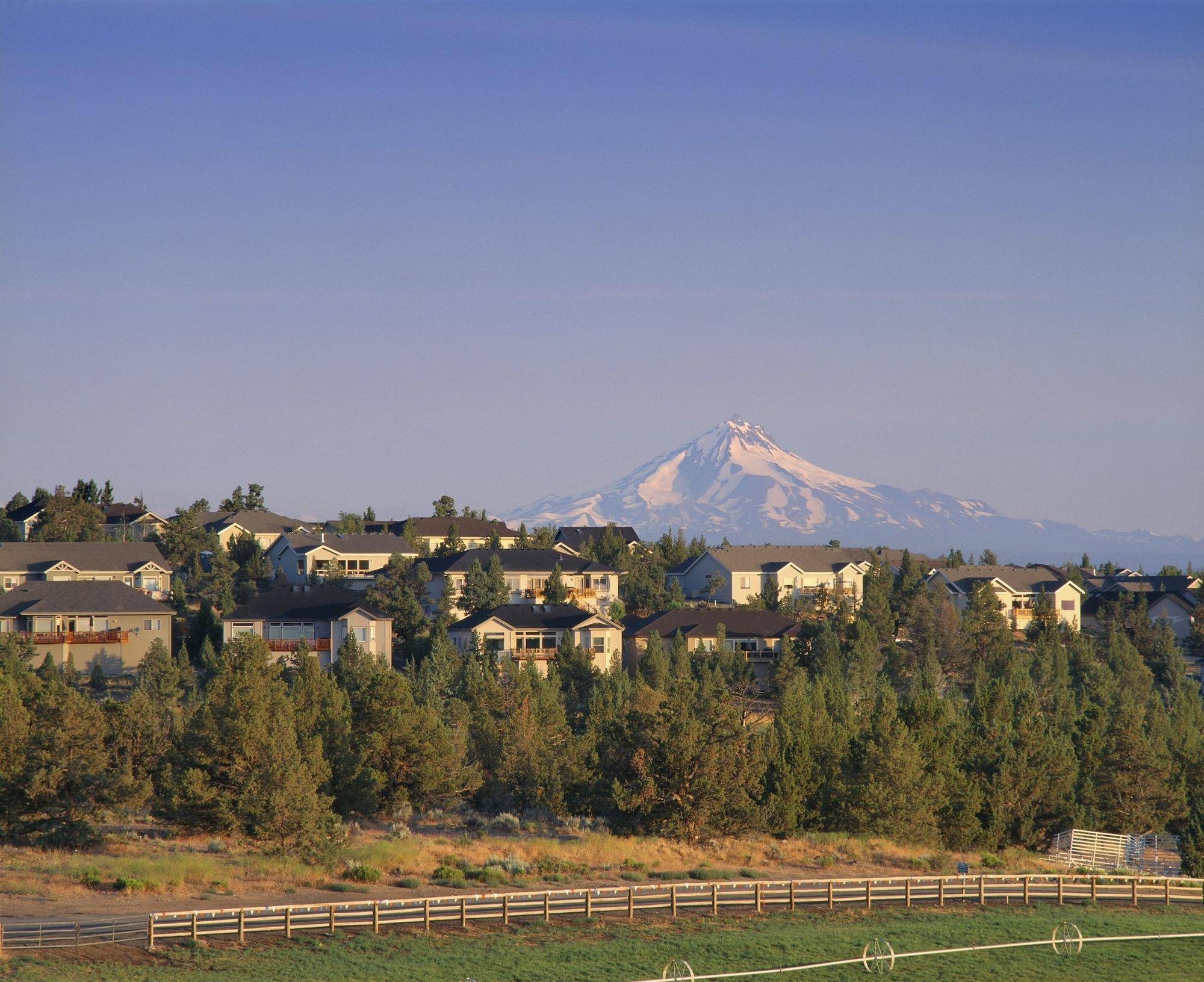The At Eagle Crest Resort Redmond